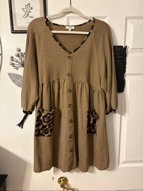 Umgee Tan Button Front Tunic with Leopard Pocket Accents